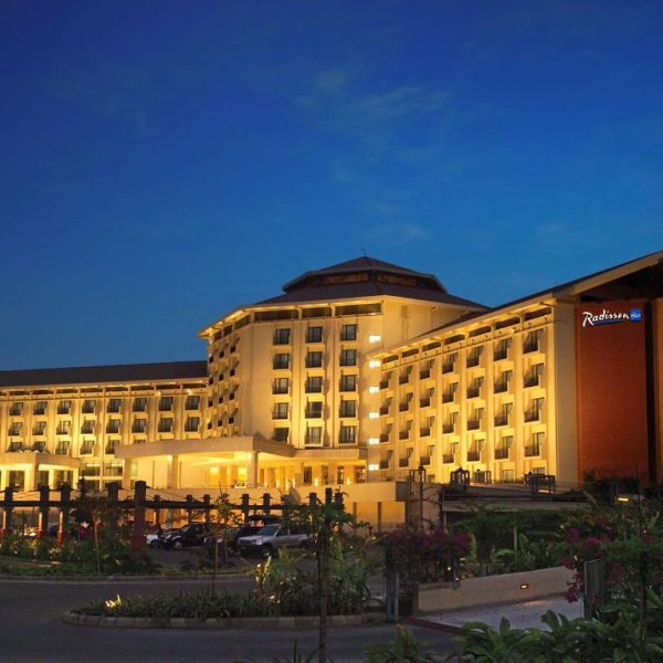 Radisson blu Dhaka Water Garden, Dhaka